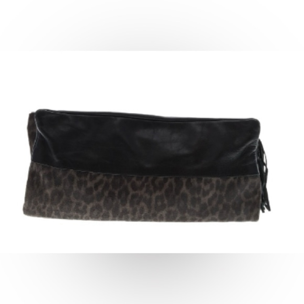 American Threads Leopard Clutch 13.25”x1”x6”